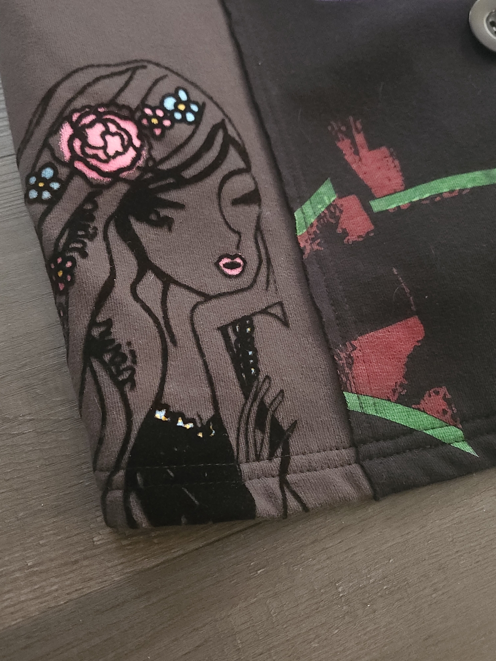 Moka Sport Mixed Media Art to Wear Patchwork Car Coat Lips Dragonfly - Size L - Picture 2 of 11